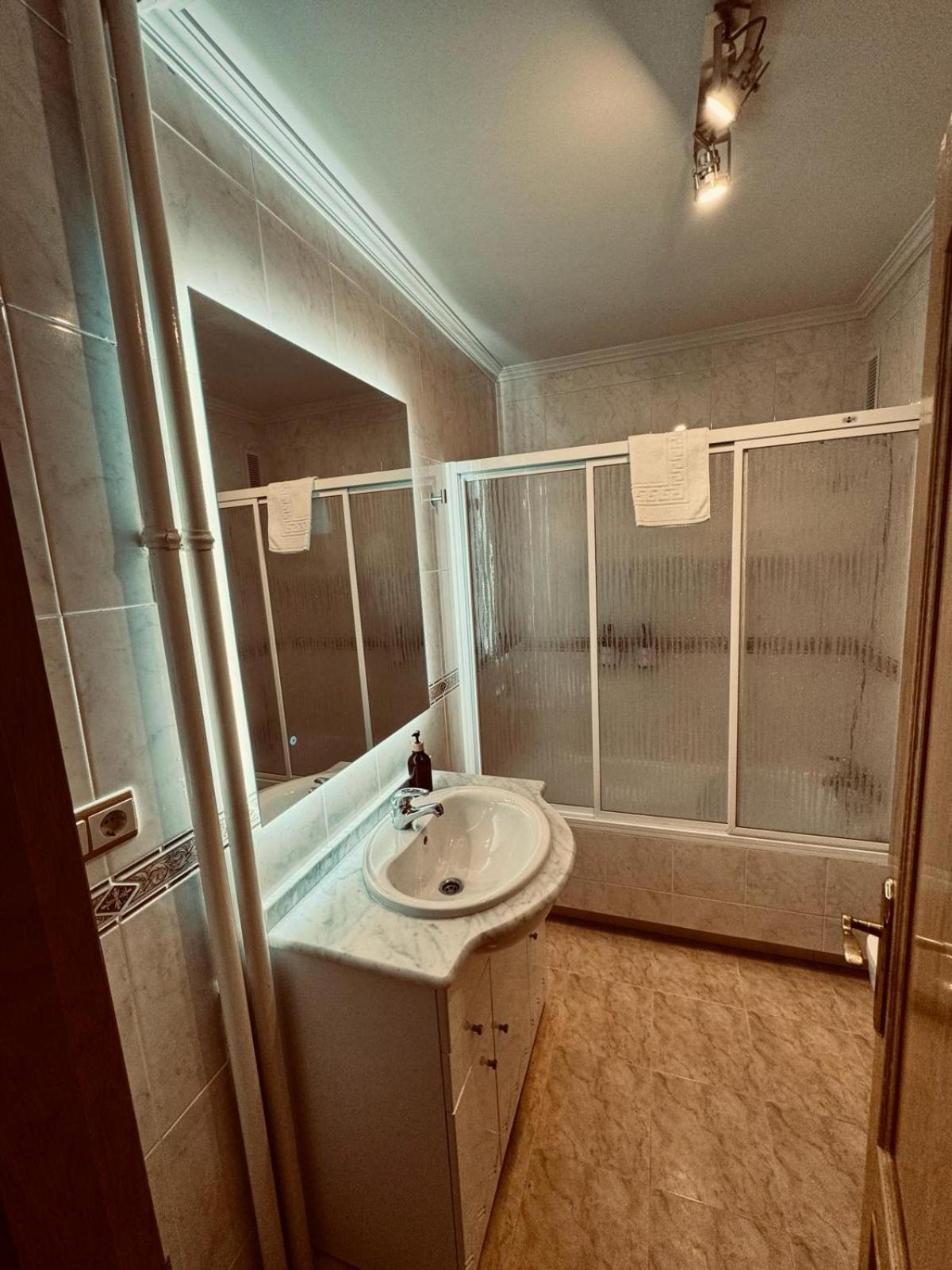 Moderno Apartamento Con Vistas A La Ria De Comarca de Vigo Buitenkant foto